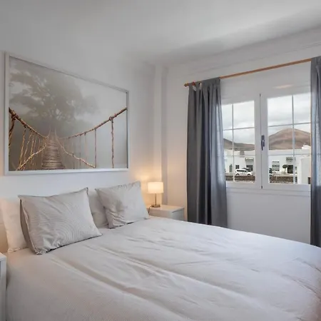 Comfortable And Modern Next To The Avenida In