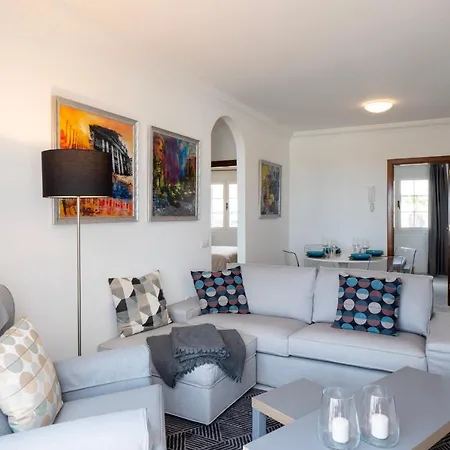 Дом отдыха Comfortable And Modern Next To The Avenida In *