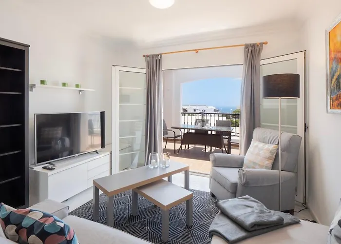 度假居 Comfortable And Modern Next To The Avenida In 蒂亚斯