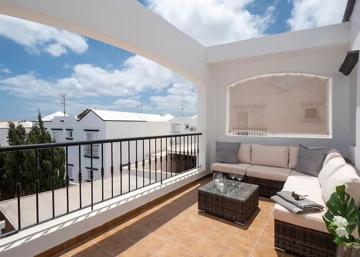 Comfortable And Modern Next To The Avenida In