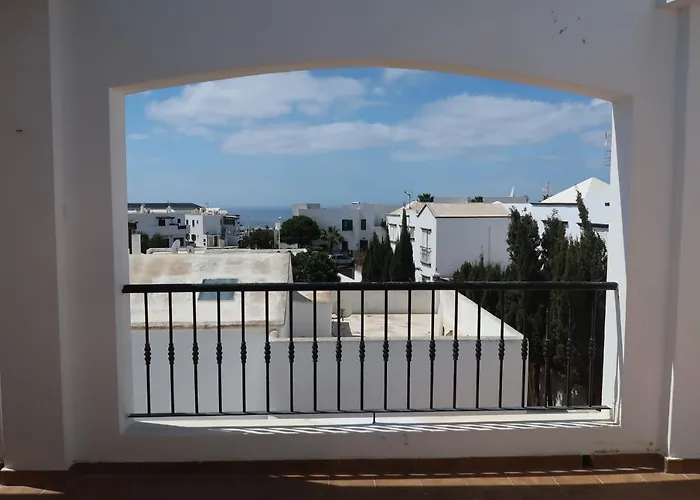 Hébergement de vacances Comfortable And Modern Next To The Avenida In