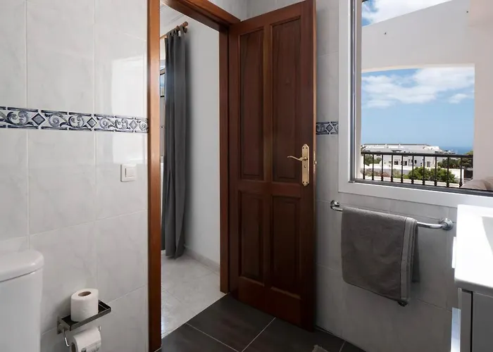 Comfortable And Modern Next To The Avenida In Hébergement de vacances Tías